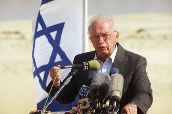  Israeli Prime Minister Yitzhak Rabin addresses reporters following his visit to the Gaza strip Jewish settlemnet of Netzarim (AP Photo-Eyal Warshavsky)