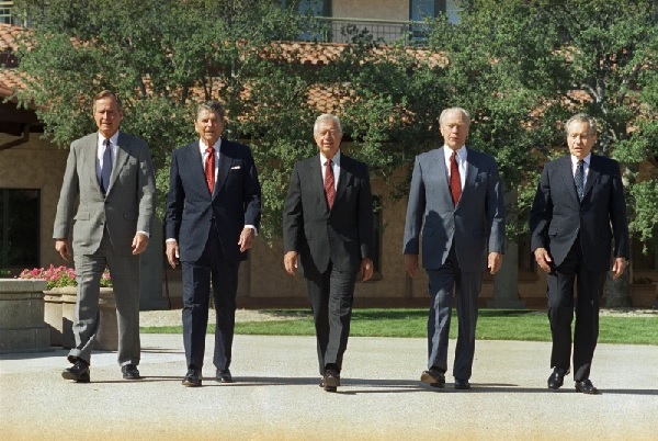 President George Bush with four former Presidents in the courtyard of the Ronald Reagan Presidential Library (AP Photo-Marcy Nighswander)