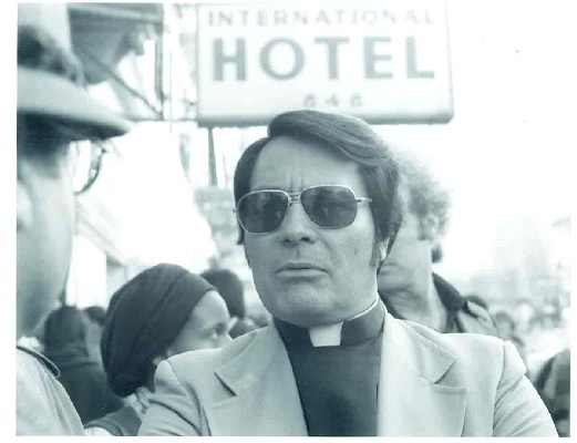 Jim Jones, cult leader who led 900 people in killing themselves. (Creative Commons)