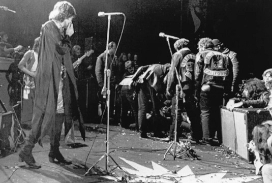 Mick Jagger stops performing at the Altamont Rock Festival at Livermore, California (AP Photo)