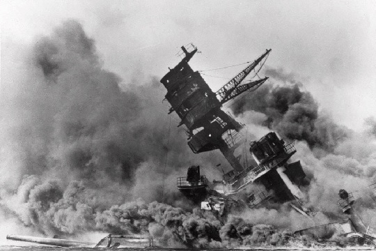  Smoke rises from the battleship USS Arizona as it sinks during a Japanese surprise attack on Pearl Harbor, Hawaii (AP File Photo)