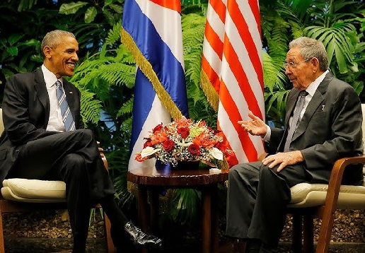 Raul Castro officially welcomes President Barack Obama to Cuba